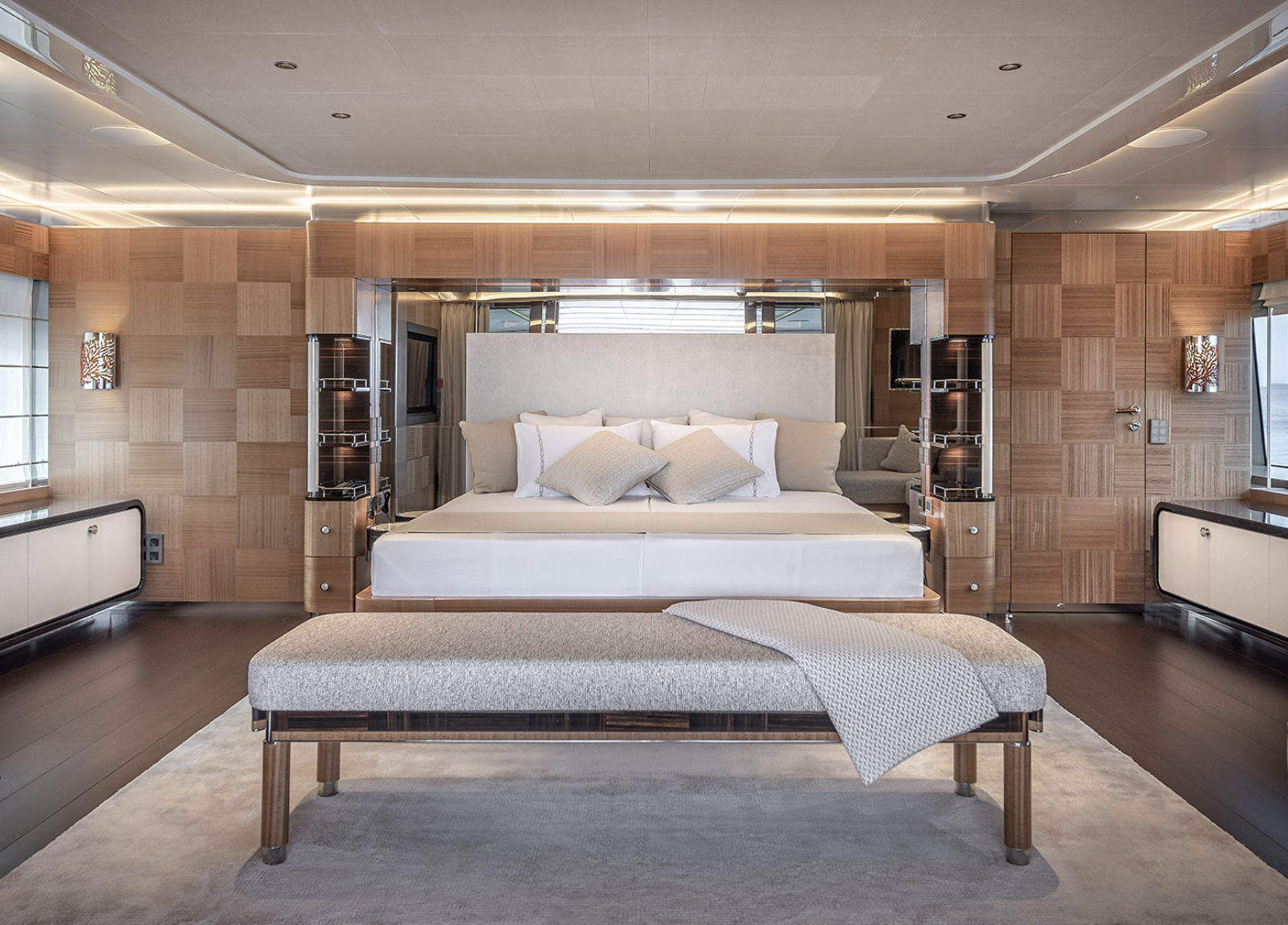 yacht yildiz sunrise master suite