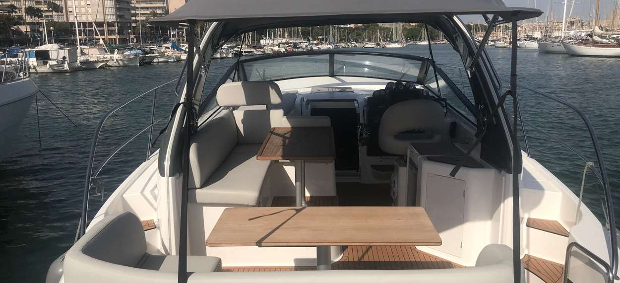 Motoryacht bavaria s36 open cockpit