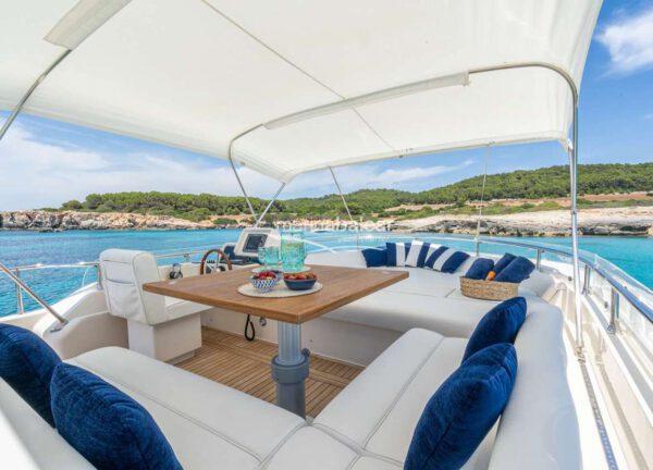 Oberdeck Motoryacht apreamare maestro 65 trabucaire balearics