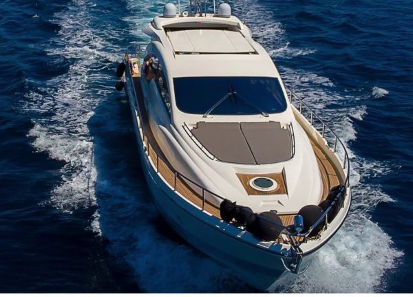 Motoryacht aicon 72 sl manzanos ii Mallorca charter