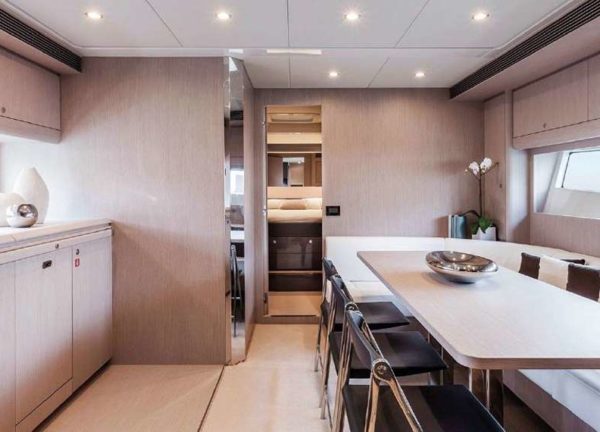 Wohnzimmer Motoryacht riva virtus 63 headquarters